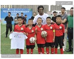 半场-王燊超破门颜骏凌扑点魏震染红 海港1-0申花