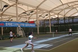 大谷翔平在 2024 年对阵前东家天使队时，首次击出本垒打并保持了低调的敬意