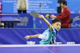 牌类博弈的长期视角（从长远视角看牌类博弈）